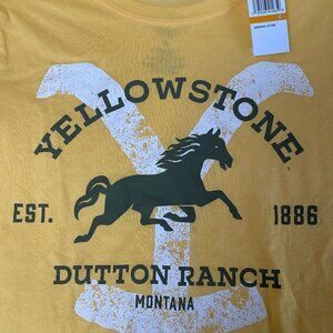 Yellowstone  Dutton Ranch T-Shirt Size S NWT